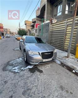 کرایسلەر 300